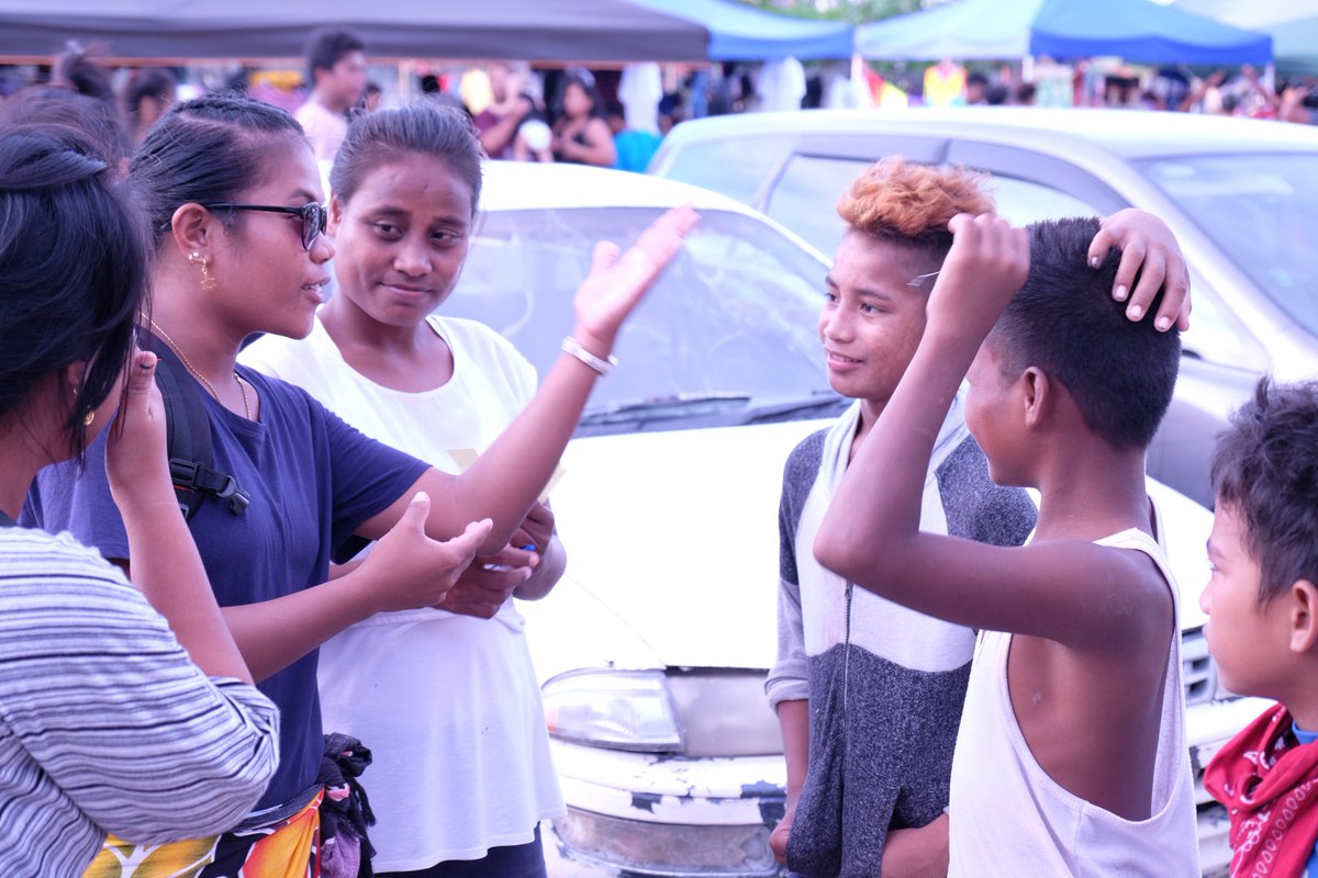 UNFPAPacific's tweet photo. A week-long outreach programme was organised by #KFHA and Y-PEER network in Kiribati in commemoration for Independence Day and World Population Day last week. Youth Volunteers assisted in condom distributions to young people at hotspots in the Betio Community #WPD19 #ICPD25 https://t.co/YNzQniVHfa