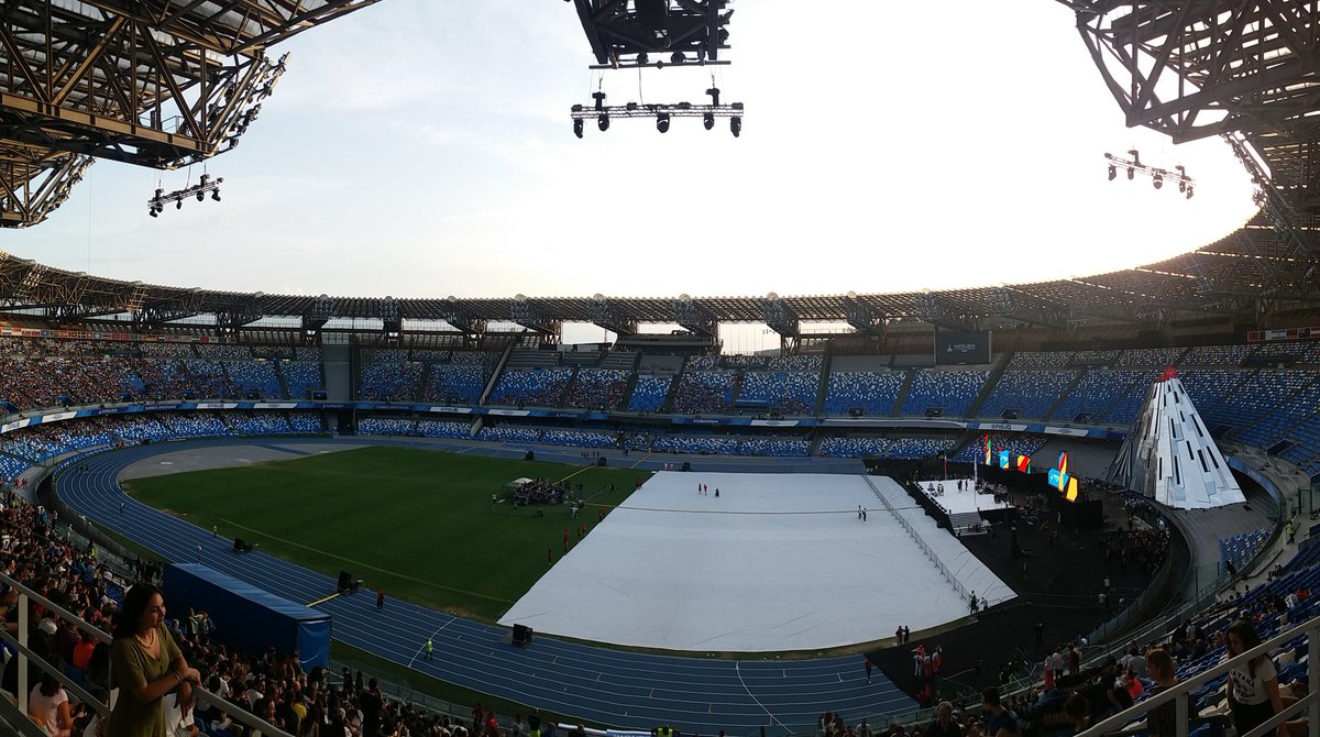 heiobrien's tweet photo. #universiade2019 #Napoli2019 🌍💛 https://t.co/bSCm9Jdxyg
