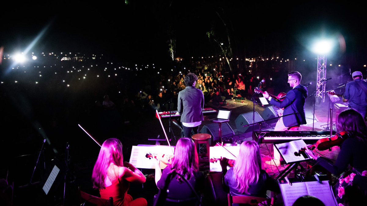 musieksoosgrond's tweet photo. Potchefstroom! Ons kannie wag om jul pragtige gesigte te sien Donderdag 18 Julie nie ! @snowflakevenue ! Kaartjies by Toro of aanlyn: https://t.co/pxtfuGwxJQ
#musieksoosgrond #afrikaansakoesties #acoustic #singersongwriter https://t.co/2VRDJzLqzc
