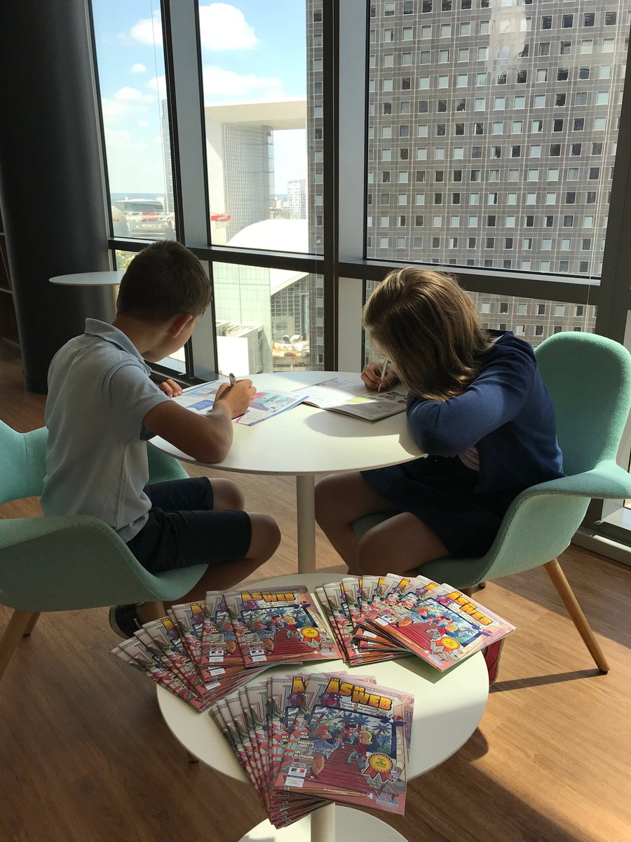 Les vacances ont débuté, c'est le moment idéal pour sensibiliser les plus jeunes aux risques du numérique.
A cette occasion, @MazarsFrance offre les cahiers de vacances #LesAsDuWeb de <a href="/ISSA_France/">LUMÉRIQUE par ISSA France</a> aux enfants des collaborateurs.