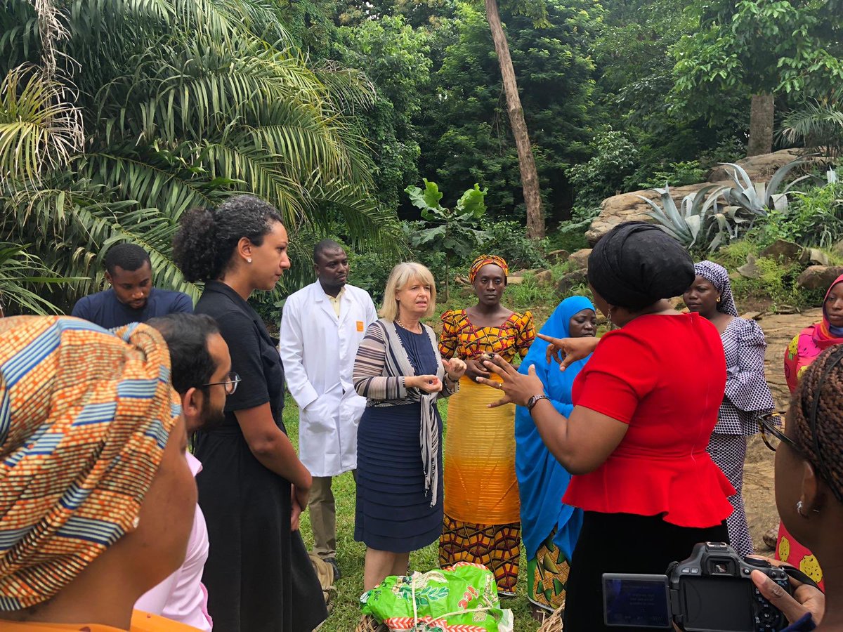 UKinNigeria's tweet image. @hbaldwin visited @Propcom2 to see the exceptional work they deliver through #UKAid to raise incomes, improve livelihoods. Interested in @Propcom2?  Read more here propcommaikarfi.org