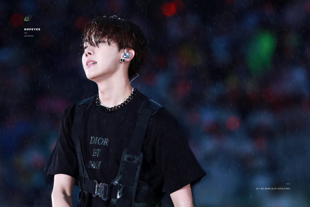 HOPEYES218's tweet photo. 190714 SYS in Shizuoka

#제이홉 #호석 #호비 #JHOPE
 @BTS_twt https://t.co/6bVBEpQzFE