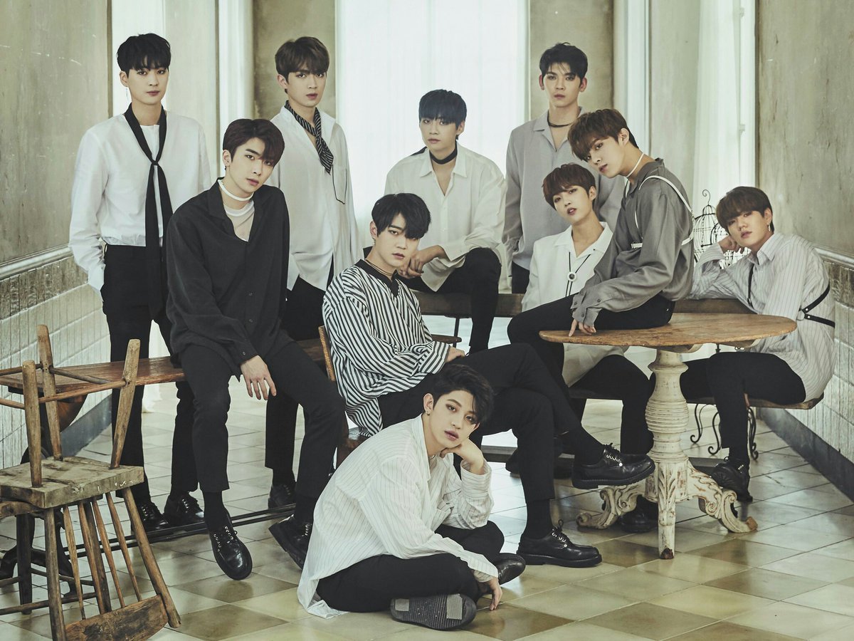 Вэй из up10tion. Сяо из up10tion. Up10tion хванхи. Up10tion xiao. Up10tion сяо.