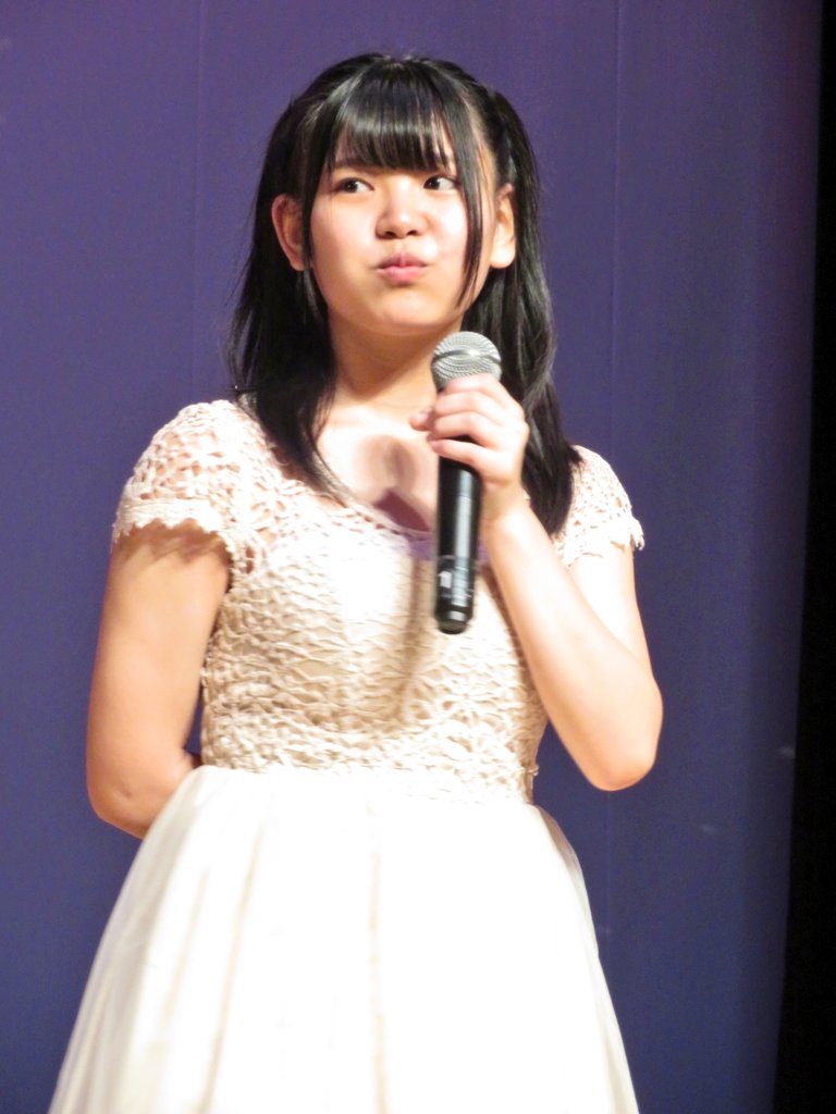 yuichi802's tweet photo. 7月15日渋谷伝承ホールアイドルパレード
LimitedCodeの濱田梨華子ちゃん応援ヽ( ´ ▽ ` )ノ
りゃーこちゃんまたLIVEで観れて嬉しい😃
#LimitedCode #濱田梨華子 https://t.co/PQoq2cmz6U