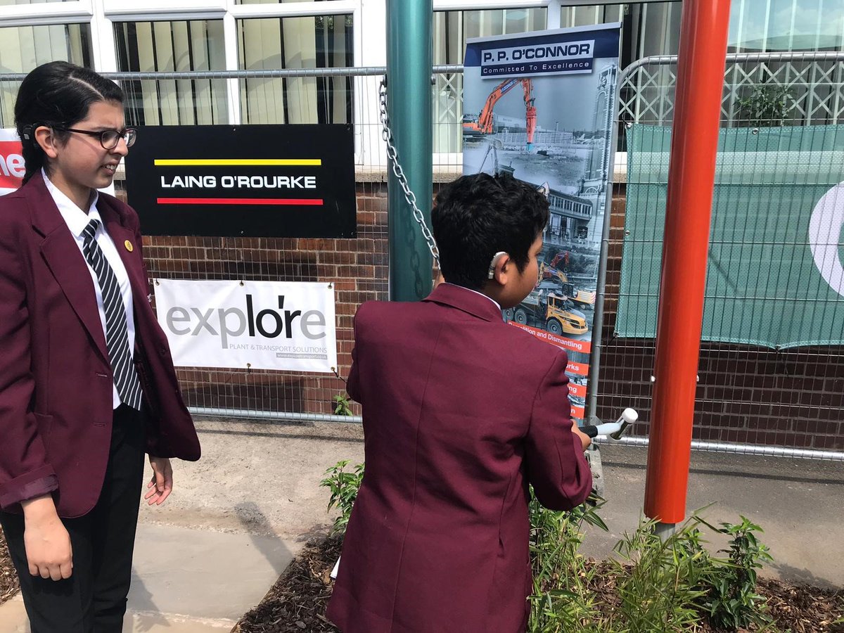 HRC_Hathershaw's tweet photo. Some of our students were lucky enough to be some of the first students to experience our new peace garden! #lucky #sensory #inclusive #beauty #deaf https://t.co/I4EzvNCbPB