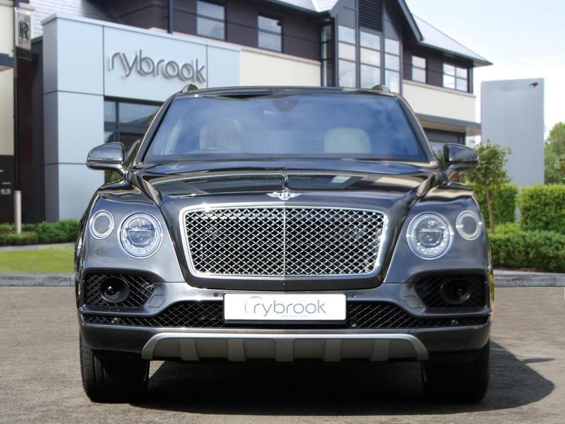 SpecialistCar's tweet photo. Birmingham are pleased to bring this Bentley Bentayga 6.0 W12 as their #CaroftheWeek. We'll be posting about this car every day this week so stay posted on our social channels.

Can't wait? Find out more https://t.co/0RwalBAld1 or call 01564 787 188 https://t.co/iz3TpnqZ4X