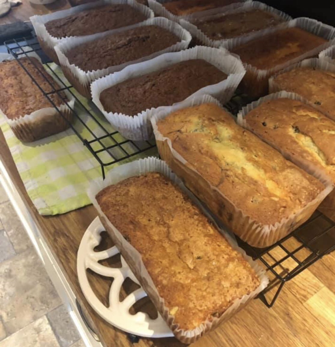 veg_box's tweet photo. Our Karen has had a busy weekend making all these amazing #Quiches they are awesome with a #JacketPot and some lovely salads #kbakes #Weloveourkaren #Quiche https://t.co/n8XDfuKE9Y