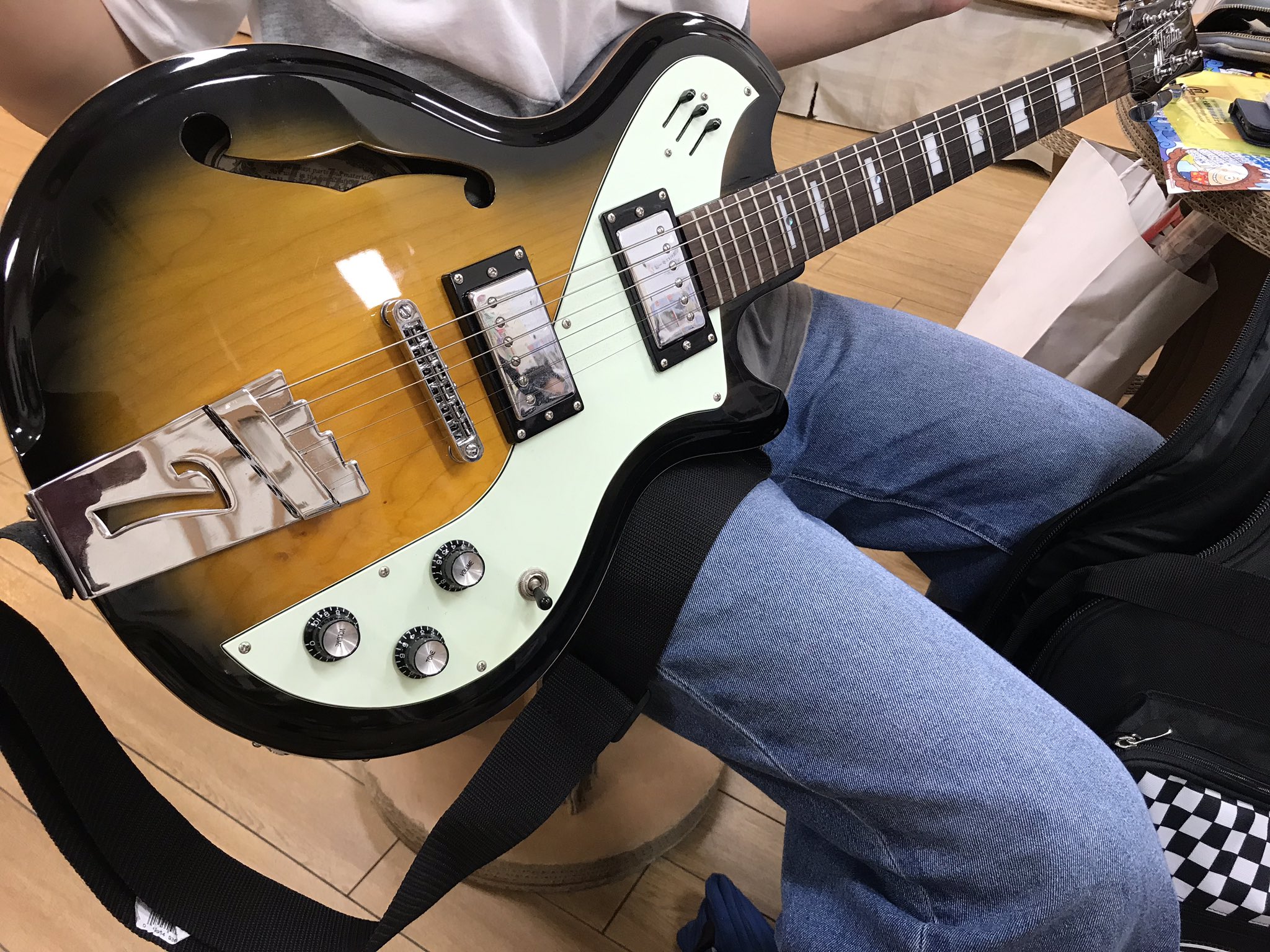 ハルヒ Italia Guitars Mondial Classic 預け売り】【初期動作OK 