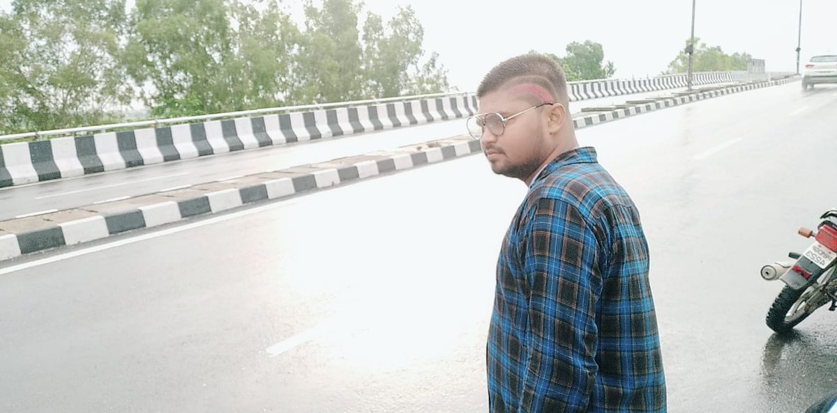 deepukumar623's tweet image. 