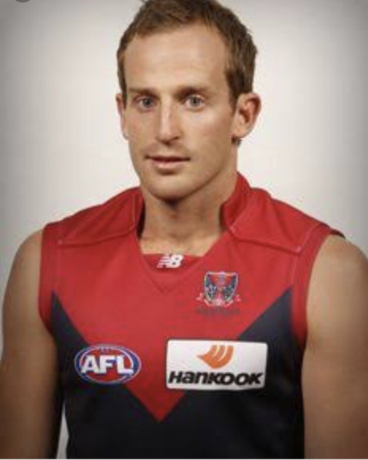 CoachWoodford's tweet photo. Great to have former Melbourne FC (AFL), Norwood FC (SANFL) & now current captain of Wang Magpies @MichaelNewton29 down @ WSSC hiring me to oversee his rehab/RTP programming/coaching for his chronic hamstring issues. 6.5 hour round trip..#noexcuses #Igetresults #nobullshit https://t.co/6CcS2fNs1t