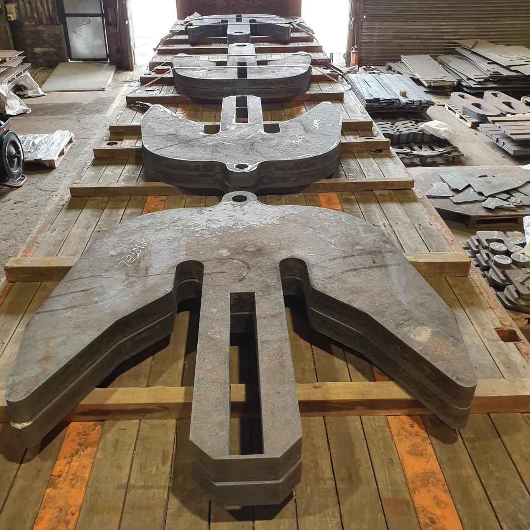 watson_towers's tweet image. Take a look at the 100mm anchor profiles we completed last week. 

A quality finished product turned around on short notice. 

If you have any heavy profile requirements, get in touch or take a look at our website. buff.ly/2X1Hnl1

#steel #steelprofiling #marine #UKmfg