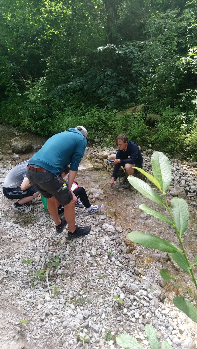 Hands-on field work of the Kulturtechnik students in Hohenlehen, investigating water above (<a href="/BOKU_HyWa/">BOKU HyWa</a>) and below (<a href="/SoPhy_BOKU/">SoPhy BOKU</a>) the surface.