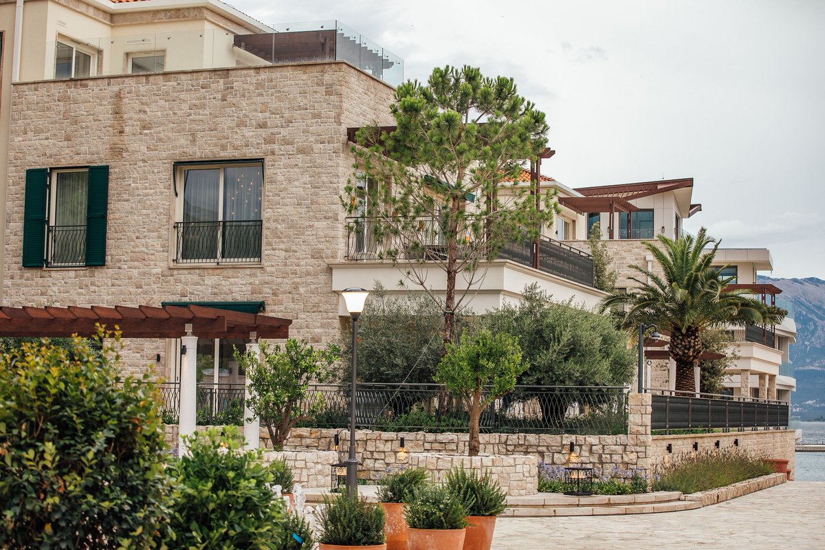 AzmontMne's tweet photo. The Countdown to the @Portonovi Doors Opening in August 2019! #Montenegro #BokaBay #HercegNovi https://t.co/APkCMqEWJV