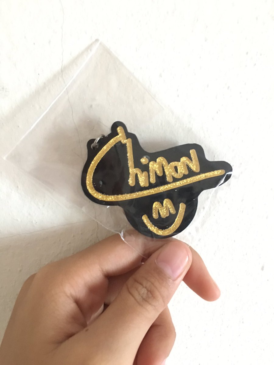 psk_ssn's tweet photo. โอ้ยยแม่ ใจอะไม่อยู่กับตัวแล้ว ได้ของแล้วนะ💕💚🦖 #CMFCollection https://t.co/n1ViG43JWQ