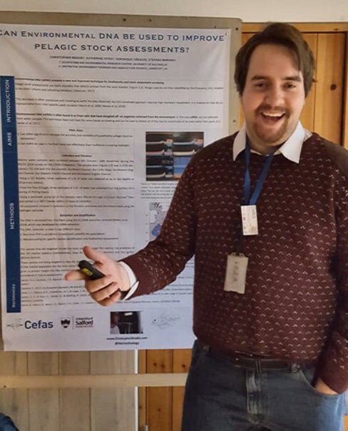 MarineZoology's tweet photo. Going to @TheFSBI 2019 #eDNA symposium? Find me at my poster: A Net with No Holes, I may even have some results to share 👀👀 Looking forward to seeing some of the #eDNA squad from @iBOLConsortium! 
 **Disclaimer*my poster below is not up to date** https://t.co/LEWUHgT2Jo