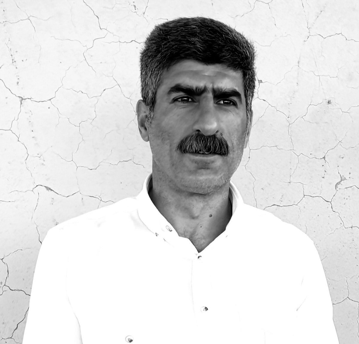 İnsan hayatının her şeyden üstün olduğu, farklılıkların barış içinde, bir arada yaşadığı, darbelerin yaşanmadığı, adil ve demokratik bir ülkede yaşamak dileği ile hepinize selam ve saygılarımı sunuyorum.
Adalet ve barışa hepimize lazım ve çok ihtiyacımız var!