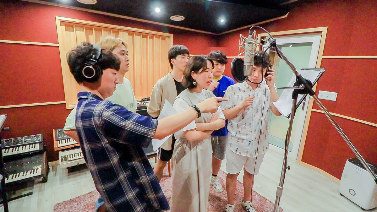 WOOTSO_TEAM's tweet image. 8월 11일 웃소 콘서트에 앞서, 웃소의 첫 공식음원이 발매될 예정입니다! 🎉
My universe를 작곡한 DJ듀오 어드밴스드가 작곡하고 웃소멤버들이 함께 작사한 시원시원한 곡! 많이 기대해주세요 😊