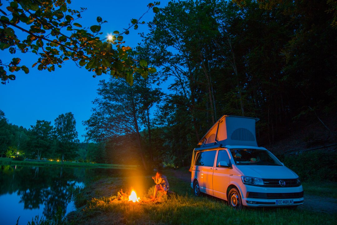 peripleties's tweet image. 🚐 Vous voulez voir l'intérieur de ce VAN ? 🎬Notre 1er #VANTOUR en vidéo 👉 bit.ly/california-T6-…
#vanlife #campervan #californiat6 #vwcalifornia @Wikicampers #vanlifer