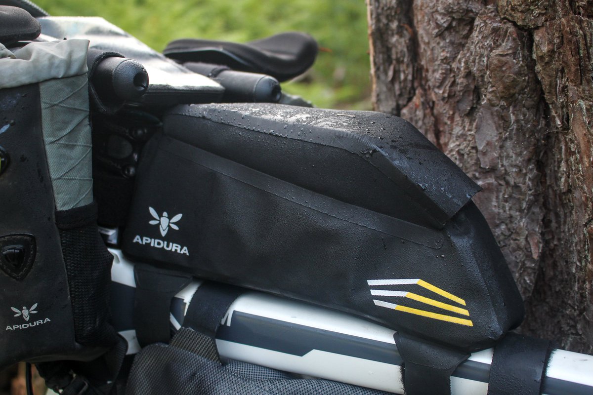 apidura racing top tube pack