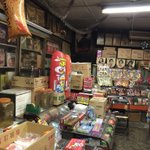 昔ながらの奇跡の駄菓子屋さんを発見!!!!!これは興奮するレベル!!!!!