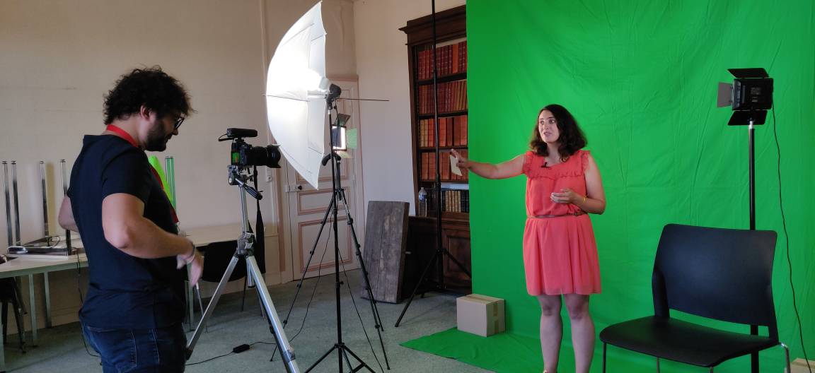 Tournage studio de la #FlipTV2019 avec Pauline et Anthony.
Un nouveau numéro "sportif" pour ce soir 19h.
#FlipParthenay #J2S #Parthenay #FlipTV #DeuxSevres #Boardgame