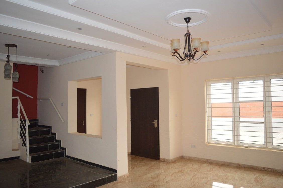 sandworth's tweet photo. We have a presence in all the major geopolitical zones in Nigeria.
Whether you want to own a home in the west, east or the middle belt, Sandworth Properties is the name to trust.

Call: 08180452173, 09099150073 https://t.co/5mVkdXD0rb
