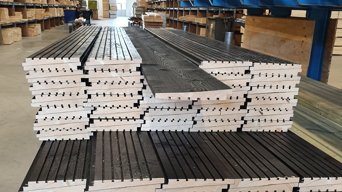 alblashout's tweet photo. Waarom een 𝗴𝗲𝘃𝗲𝗹 𝗼𝗽 𝗺𝗮𝗮𝘁 korten op de bouw? Laat het door ons op maat maken, zodat u alleen nog maar hoeft af te werken, en te monteren. 📐 https://t.co/cBM0c5CKZf