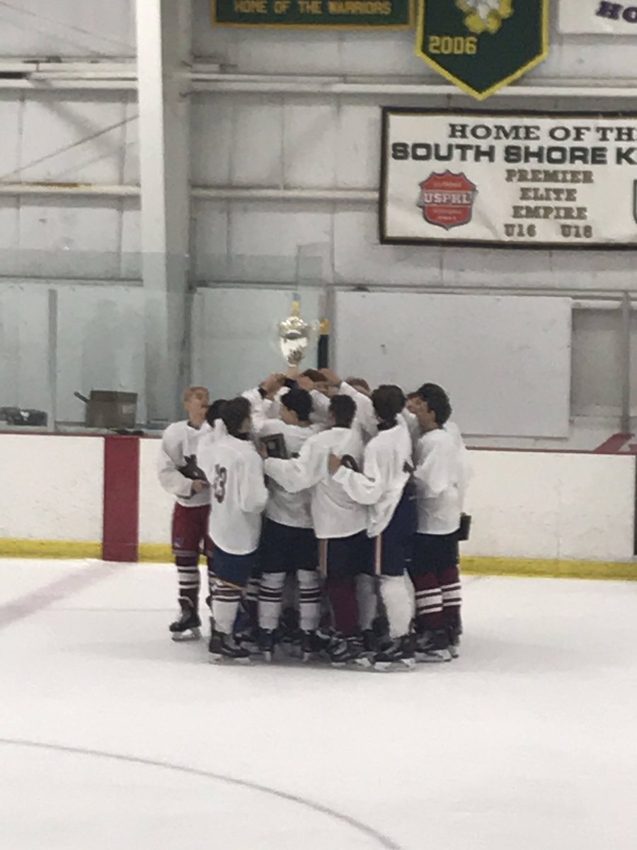 Faylene14's tweet photo. Mini Chowder Cup 05 Champions!  @MaroonProspects https://t.co/ZbMjrcSLRT