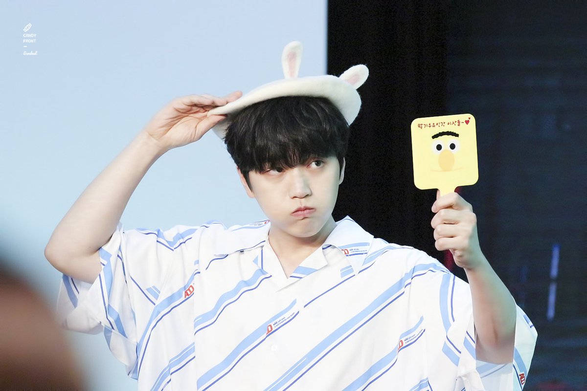 Candy_Sandeul's tweet image. 190714 대전 팬싸인회 #B1A4 #삼돌 #산들 🍬

들토깽 귀여워서 업로드 안하고 우째 참겠나😍