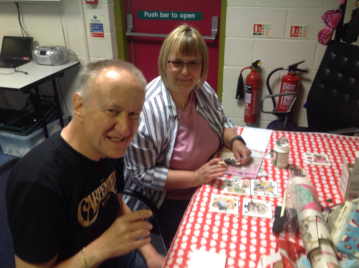 Mencapllanfylin's tweet photo. #mencapmetime getting products ready for our market stall,and having fun too! https://t.co/furwZ1EEr7