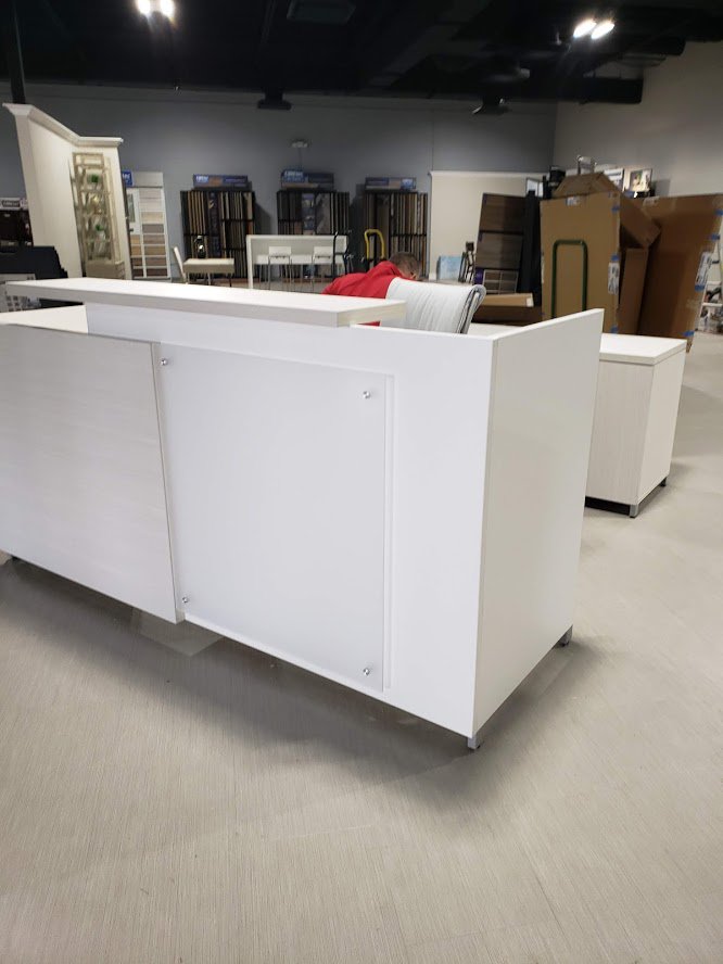 afsjax's tweet photo. @afsjax  PRO TEAM ON THE MOVE at Fantastic Floors.   #designthinking #furniture #standingdesk #heightadjustable #officefurniture #jacksonville #mondaymotivation #workplacewellness #ergonomic #installation.  https://t.co/2zgXhC7cBE https://t.co/1jdTLao7yu