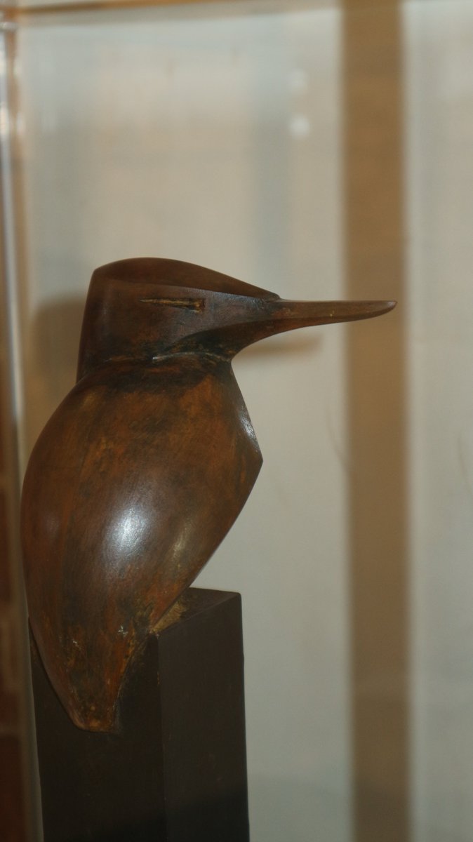GuildfordArts's tweet photo. Sculpture by Paul Harvey at the 'Yvonne Arnaud Art' Exhibition, open from 3-18 July, 10-6 Monday, &amp; 10-7.30 Tuesday to Saturday, at the Mill Studio. Something for everyone... https://t.co/RcboLLlfLs