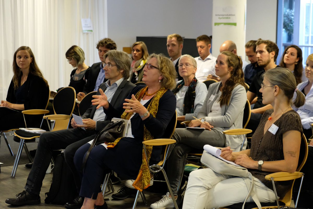 MadeInAachen's tweet photo. 🥰Vielen Dank an alle, die dazu beigetragen haben, dass unsere #MIA #Abschlusskonferenz ein voller Erfolg wird! 🥰
 #urbaneproduktion #gefälltMIA #aachen 
Alle Impressionen sind hier zu finden: https://t.co/q1uyjEIiDb https://t.co/9Q5zwTGmYf
