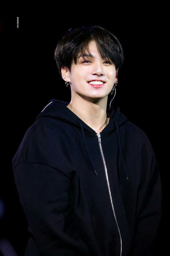 JungShoookkt's tweet photo. My Euphoria 💜

#JUNGKOOK #정국 @BTS_twt https://t.co/XWbs1W12k9