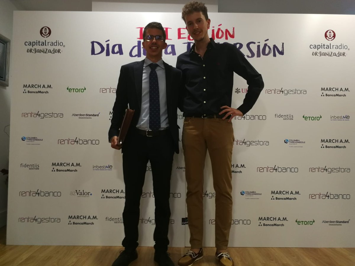 LigadeBolsa's tweet photo. Os compartimos la entrevista realizada a @luismawork de #EcouexAssetManagement 📊 en @EstiloyFinanzas🎙📻
#LigadeBolsaenlaRadio #CapitalRadio
https://t.co/cedccHlmee https://t.co/av8V1h1o1F