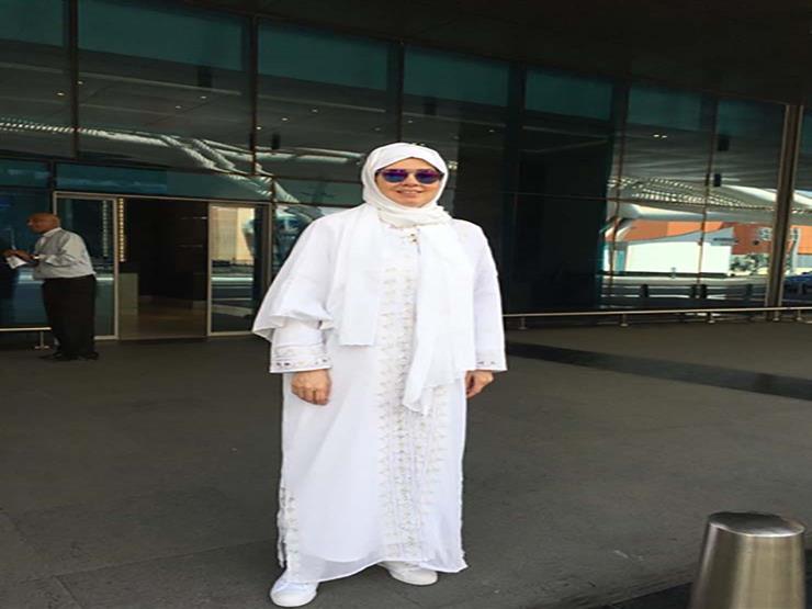 sewarmisr's tweet photo. رانيا فريد شوقي تؤدي مناسك العمرة: "شفت أبويا بيطوف بالكعبة"

https://t.co/wlz5mbvlMD

#عيد_ميلاد_زعيم_تويتر
 #اجمل_مافي_الدنيا https://t.co/Wnll83pZeG
