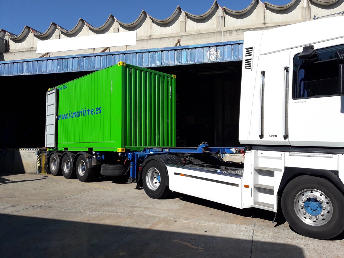 ICMaritime's tweet photo. 📸Foto de lunes. ¡Nuestros contenedores en modo carga! #MuchMoreAttitude https://t.co/0E8OGcmqzT