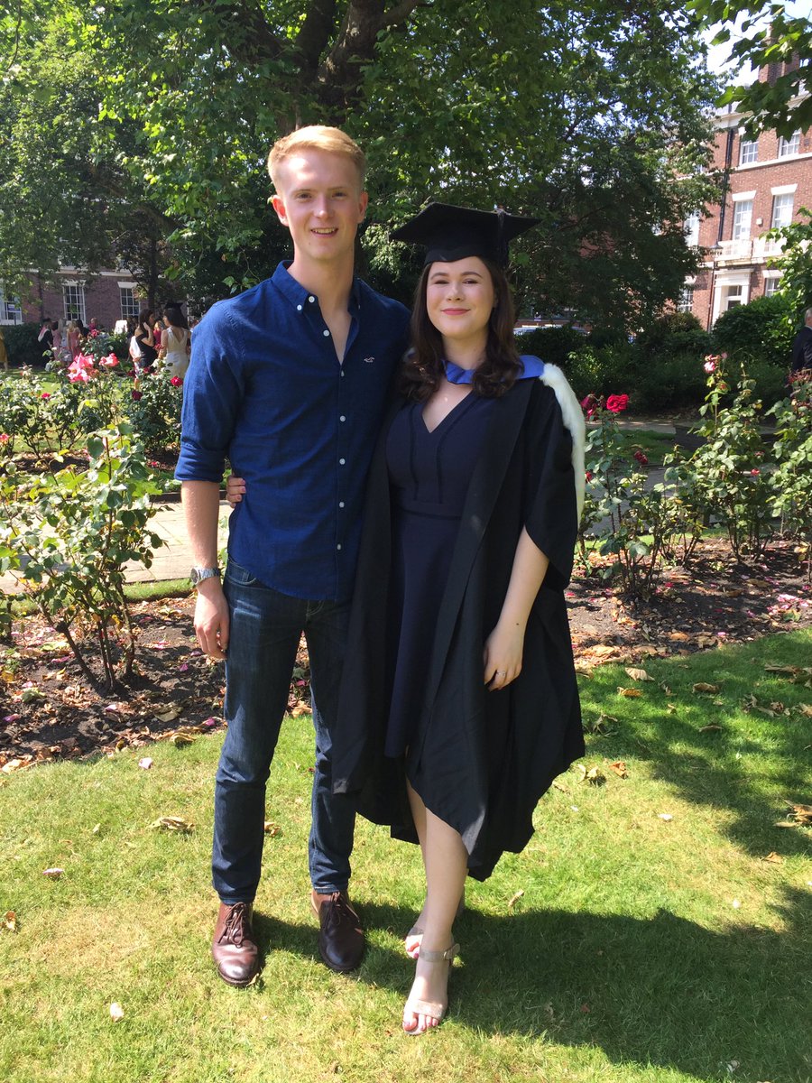 #LivUniGrad