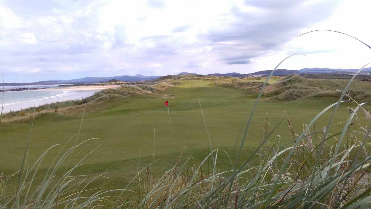SMOpen's tweet photo. Looking like some trying links conditions on Day 2 @donegalgolfclub and the Final Day @PortsalonGolf while Day 1 @NarinPortnooGC is looking good for tomorrow!! #SMOpenNorth https://t.co/PH0ZTYBgPZ