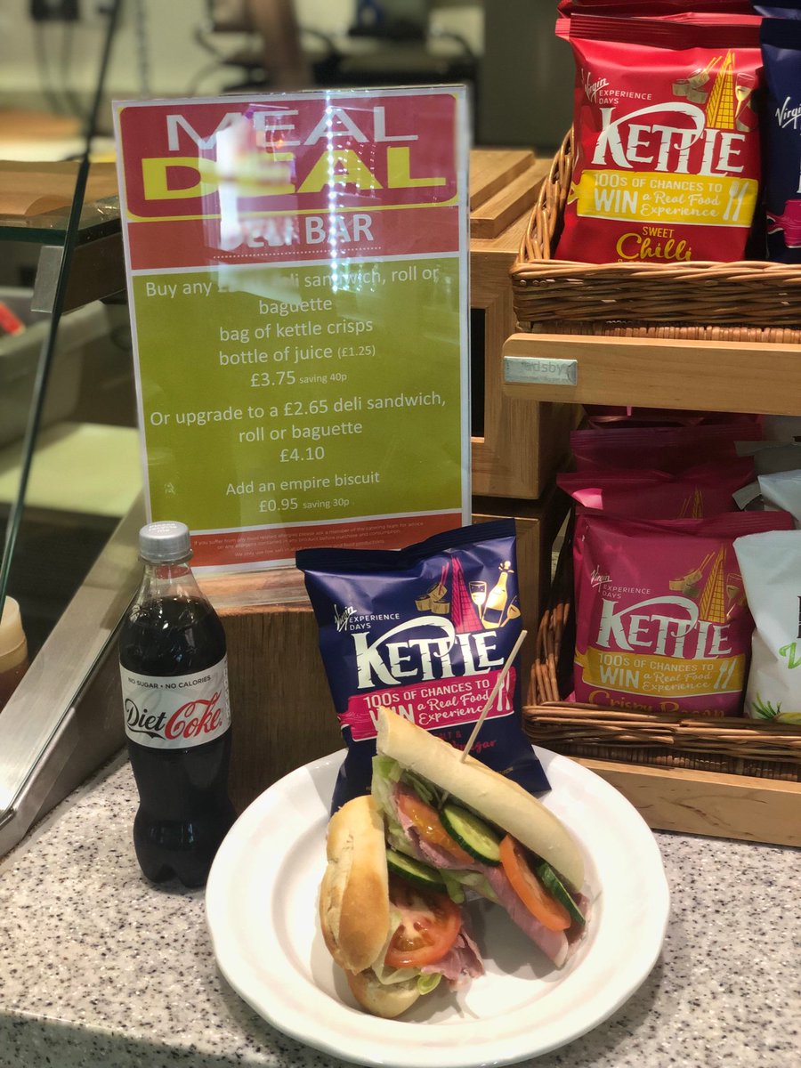LStoreys's tweet image. Introducing the craigforth meal deal available through the campus  #new #mealdeal #sandwich #kettlecrisp #bottledjuice #delibar #stirling #oneteam #foodies #chefs #welovethisbusiness @lynnywinny_lynn @georgegunn2303