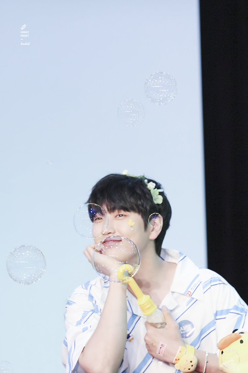 Candy_Sandeul's tweet image. 190714 대전 팬싸인회 #B1A4 #삼돌 #산들 🍬

종일 너를 그려보고 있어❤️