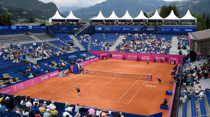 Intralot_Calcio's tweet photo. #Tennis Torneo #WTALosanna Tra poco scenderanno in campo #Lottner e #Garcia, a seguire per la #Bouchard c’è invece la #Korpatsch; torneo #WTABucarest Le sfide ancora in programma: #Badosa #Rybakina - #Zidansek #Juvan - #MattekSands #Bonaventure. https://t.co/EiGFVwXssO