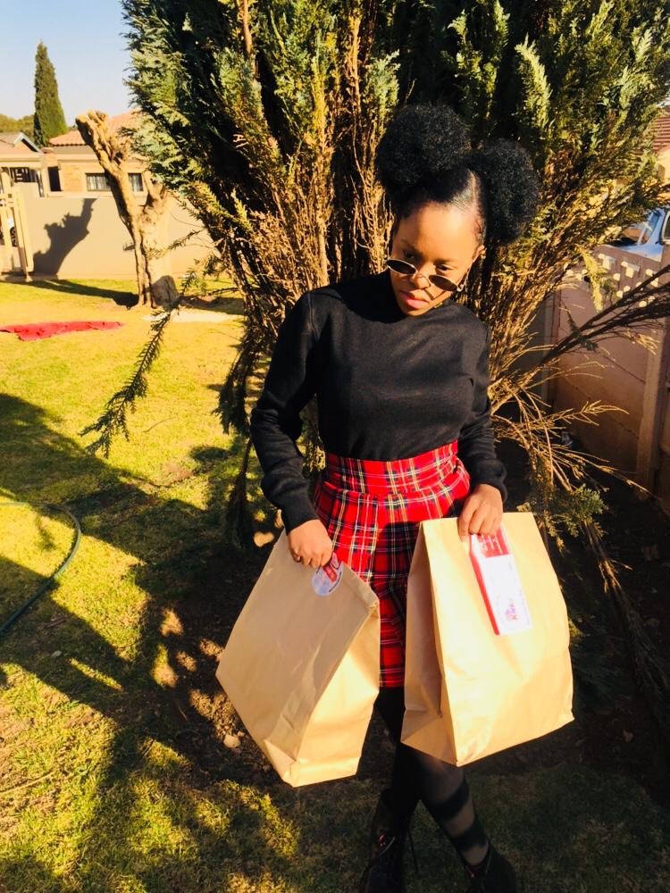RadebeMusaa's tweet photo. #Cleankickssa💦💯👟..New packaging ✔️
#HAVECLEANYOURWAY as Lerato Rethabile Barnabas did and book in your shoes for service as well.
👟💦...
#IWasMadeToBelieveThat https://t.co/9fAS8oo9TX