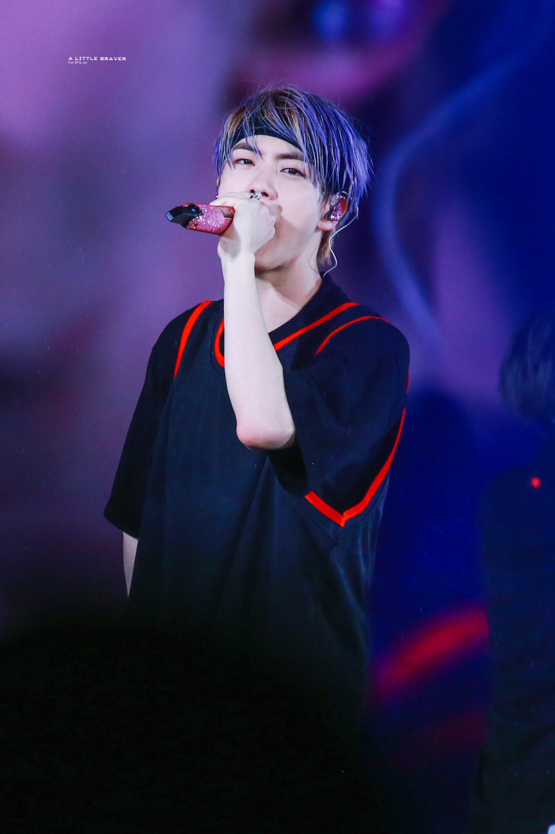 ALittleBraver92's tweet photo. 190713 #Jin #진 #석진 #김석진 @BTS_twt https://t.co/Gb6xspvvLk