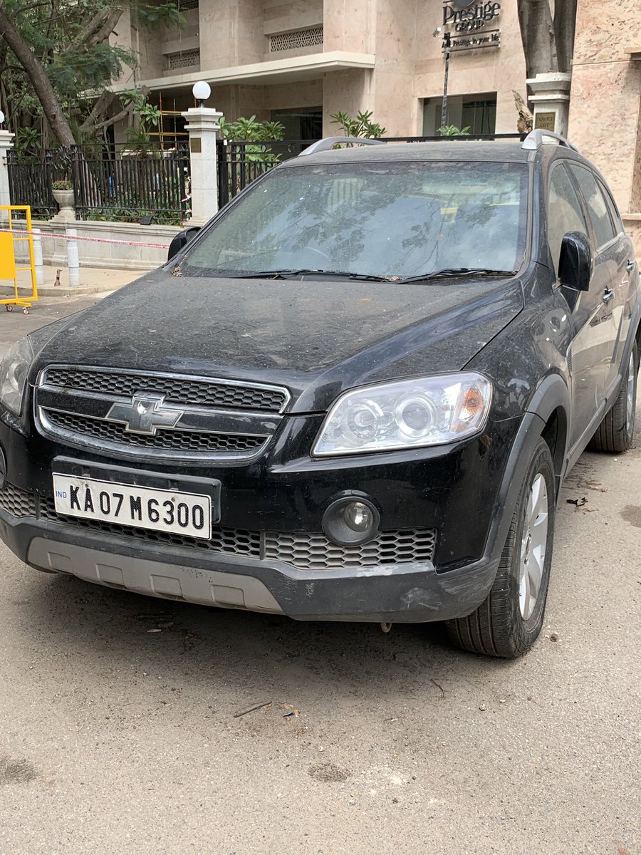 sdash1's tweet photo. @btppubliceye vehicle parked on Brunton road for last 3 months. Covers road and difficult to turn left. https://t.co/D3EzkqEQOn