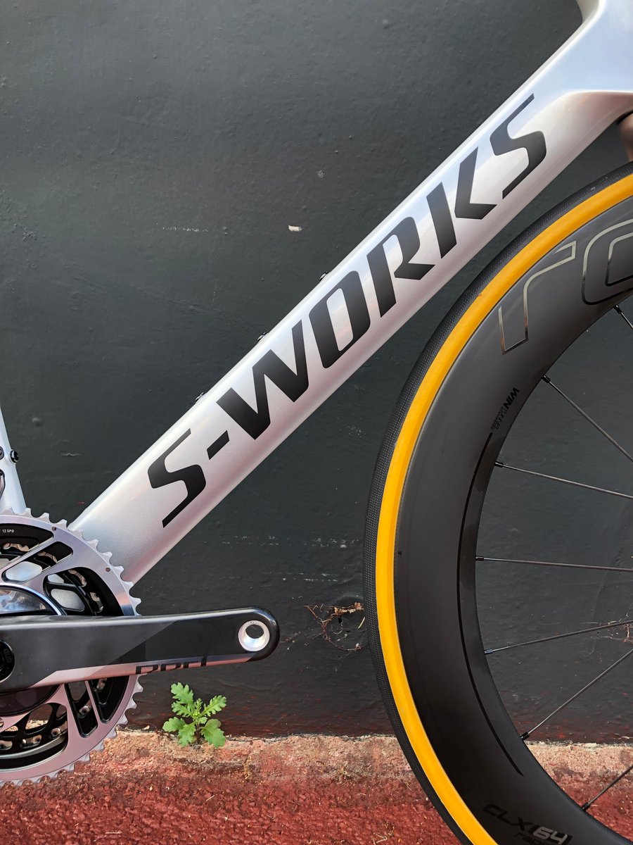 southdownsbikes's tweet photo. 2019 Specialized S-Works Venge Disc - SRAM ETAP!Nearly ready for collection.
#specialized #venge #vengedisc #southdownsbikes #sramroad #etap #cycling #bikeporn https://t.co/iq3MMpIZ7M