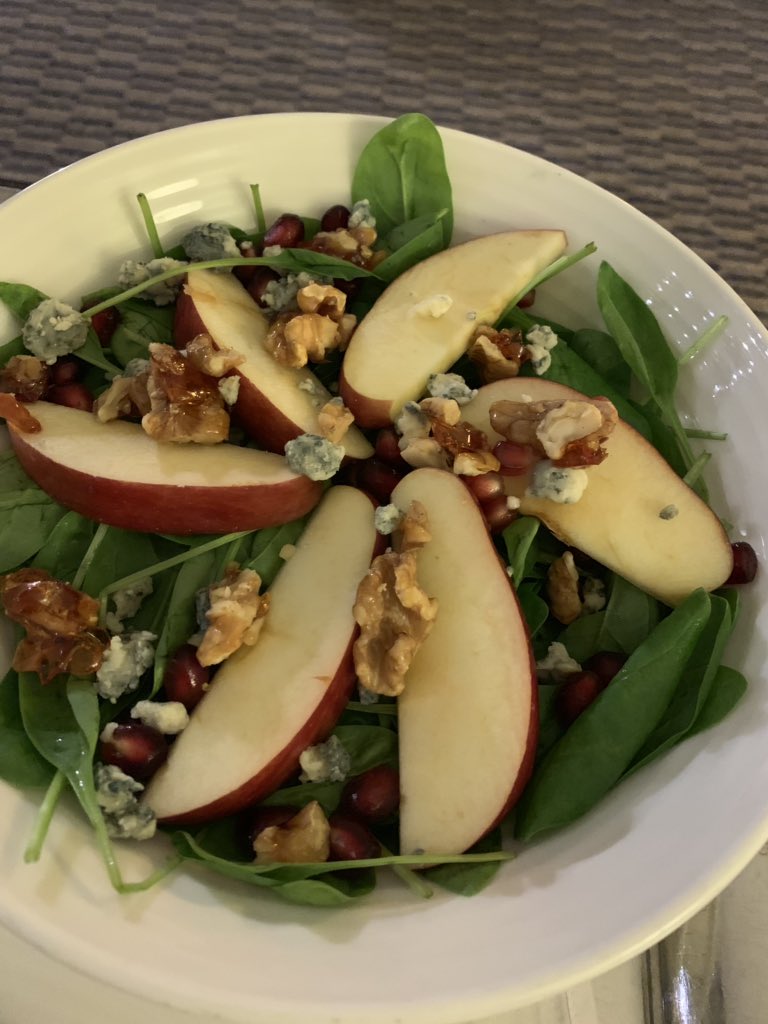 Jayney_M's tweet image. #notthetobleronecheesecake #healthieroption #slightcheesefix @MediaRotana