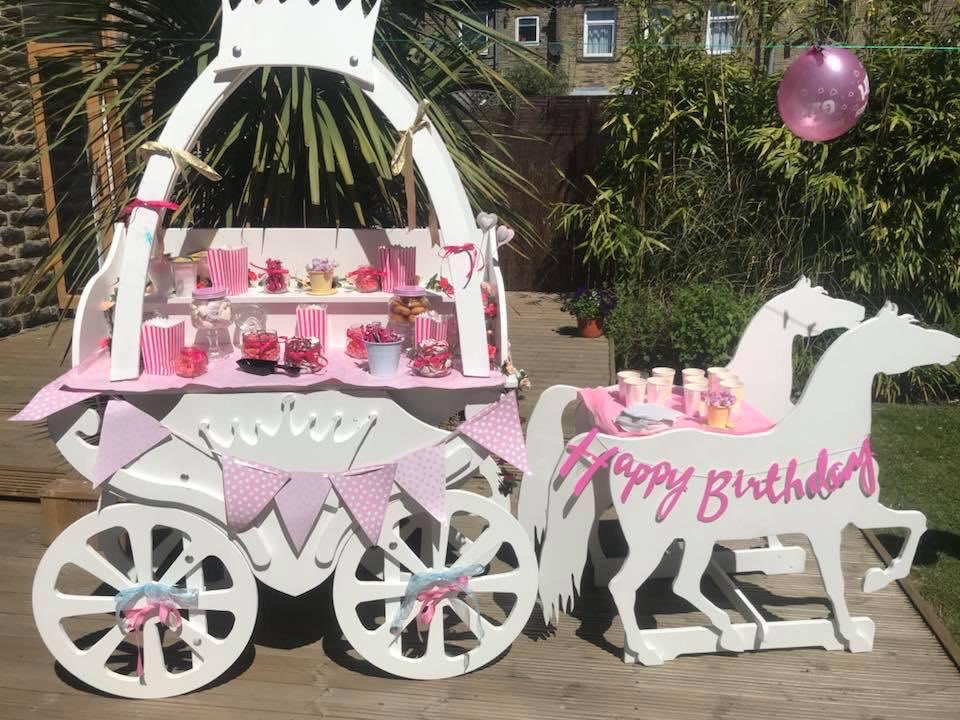 Whatever your looking for we do it and all can be personalised for different occasions #candycarts #photobooths #loveletters #chocolatefountains #theentertainmentgroup