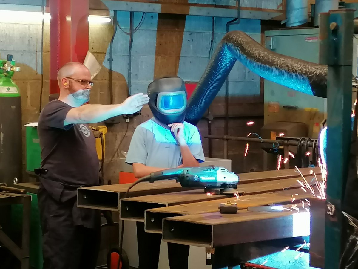 DesignEngLVC's tweet image. Thank you to @croftoneng for showing our students around today. A brilliant inspiring insight into industry for them #STEM #tomorrowsengineers #gcseengineering #EngineeringUK