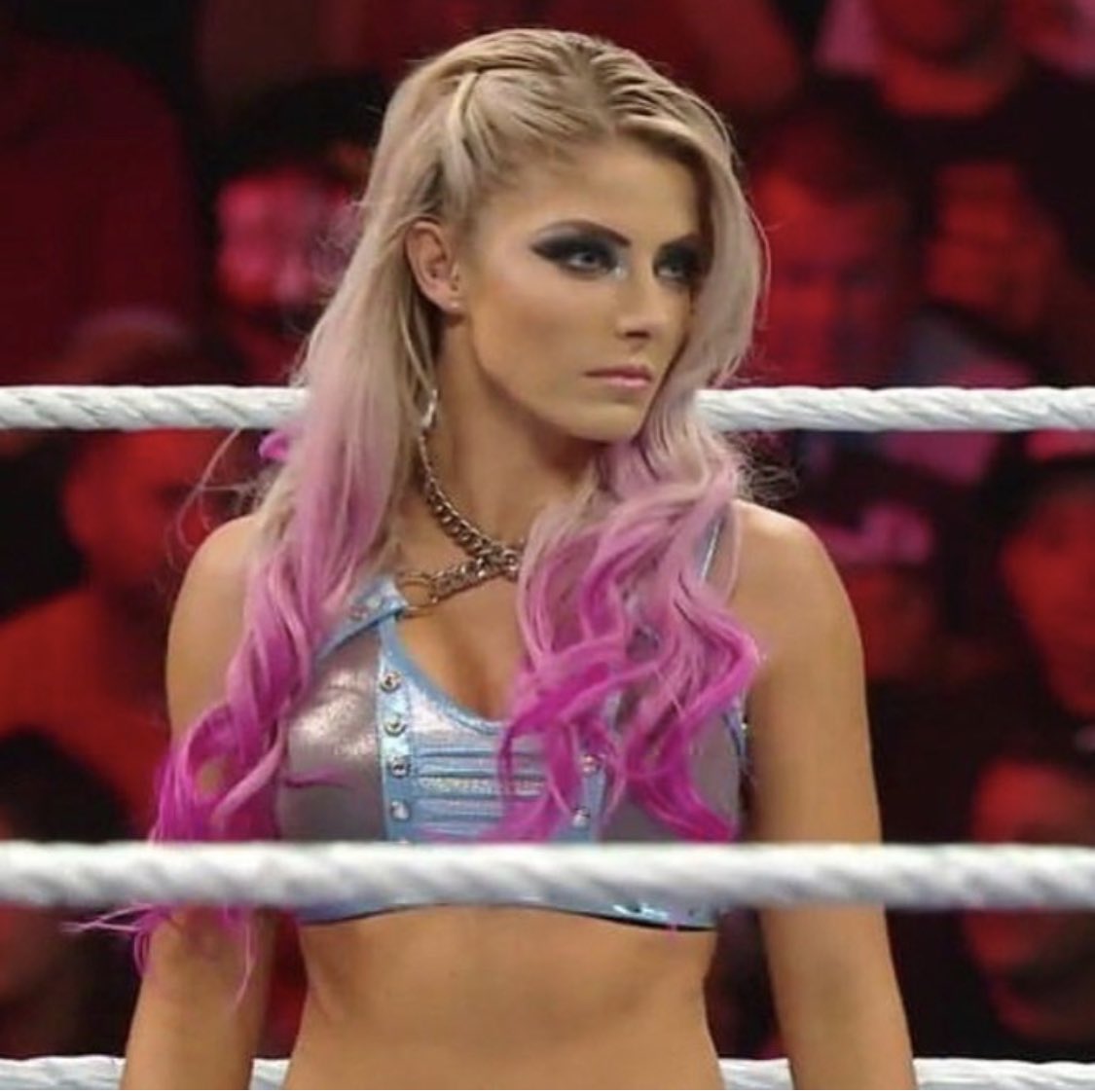 Alexa Bliss is so beautiful last night at #ExtremeRules.